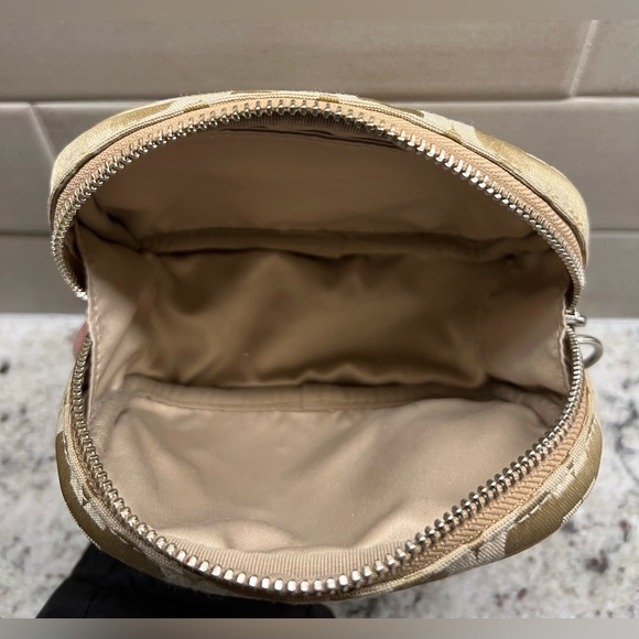 Coach Poppy Chan Collection "Goldy" Cosmetic Pouch - Picture 8 of 8